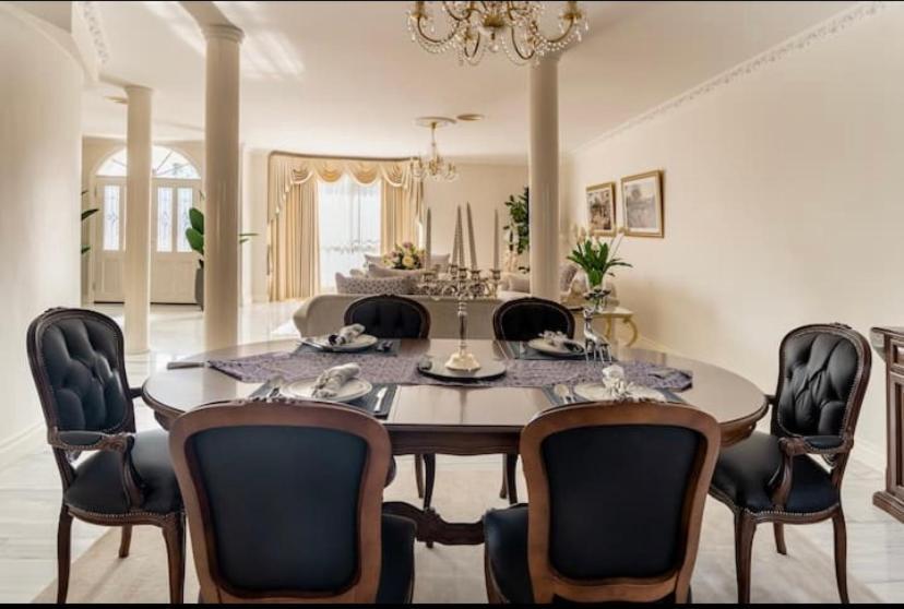 Cosy Private Room Easy Access To City & Airport Melbourne Bagian luar foto